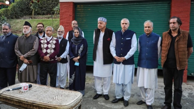 J&K DDC elections: Amit Shah mounts attack on ‘Gupkar Gang’, Abdullah, Mufti respond | 10 points