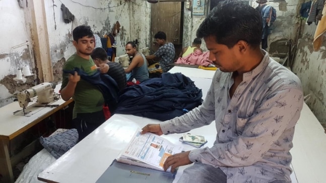Dharavi residents take loans, pledge gold to pay rising power bills