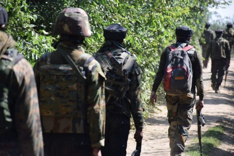 JeM Module Busted in J&K’s Pulwama, 6 Militant Associates Involved in Grenade Throwing Incidents Held: Police