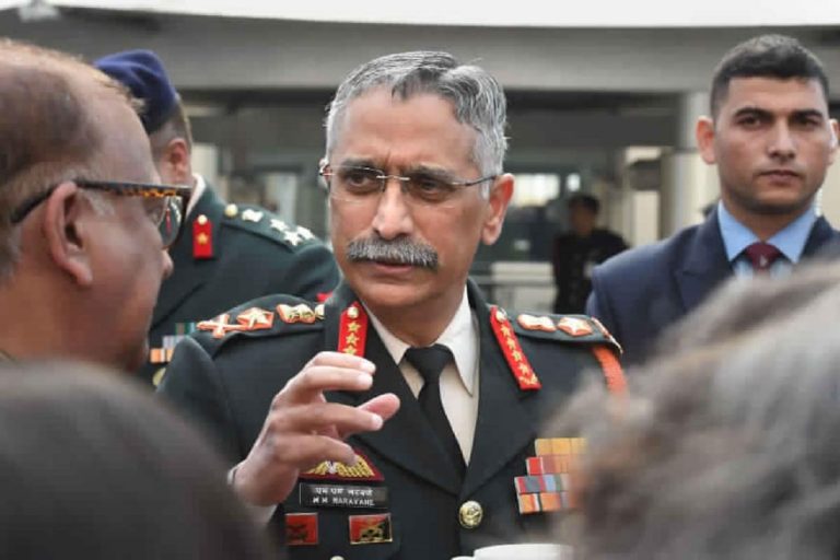 Army Chief Visits Forward Posts in Eastern Ladakh Amid China Standoff, Meets Fire and Fury Corps