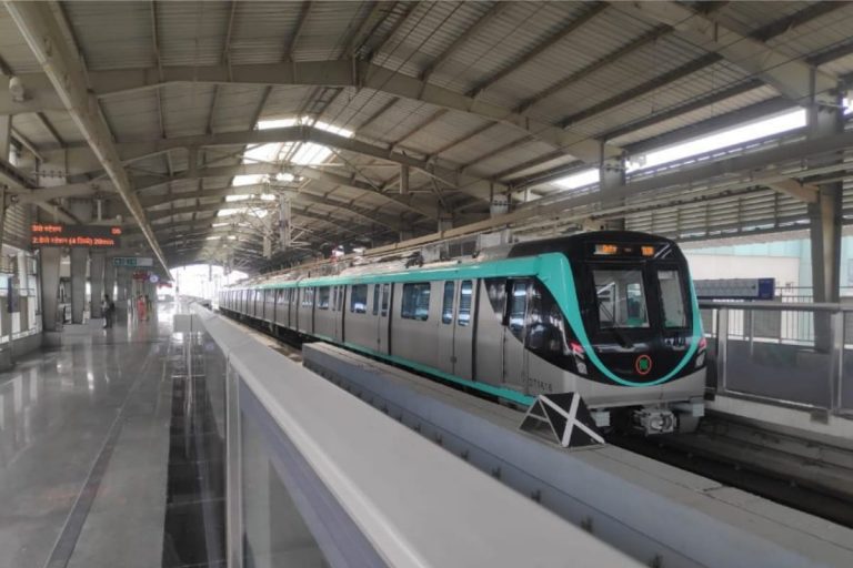 India’s First Driverless Train Evokes Pride, Excitement Among Passengers Young and Old