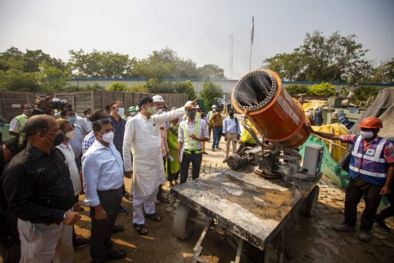 As Delhi Battles Air Pollution, Arvind Kejriwal Inaugurates Truck-mounted Anti-smog Gun