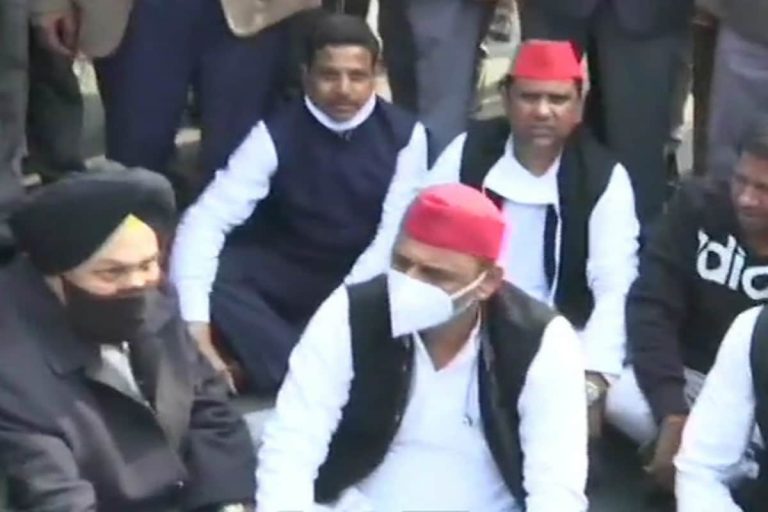 ‘Farmers’ Protest a Movement to Restore Democratic Values’: Akhilesh Yadav Says People Emotionally Linked to Stir