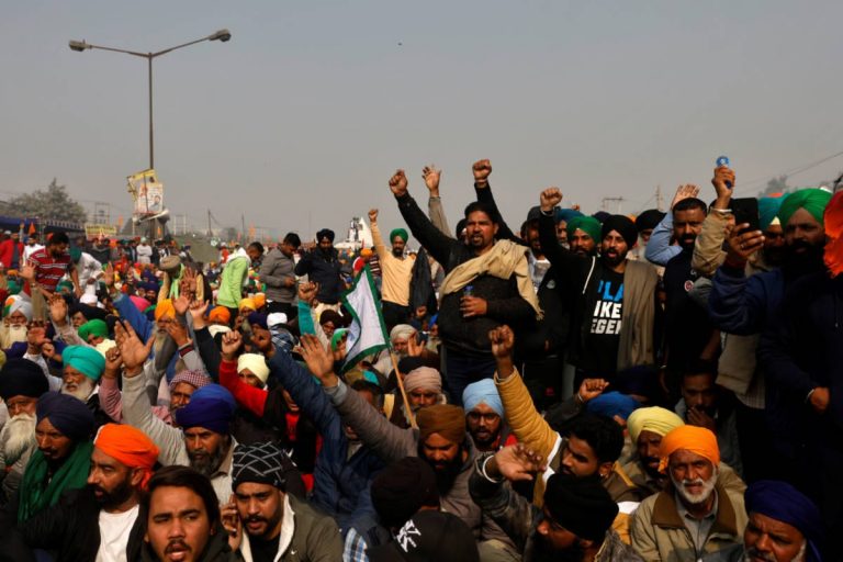 Will Block Train Tracks if Demands Not Met, Say Farmer Leaders
