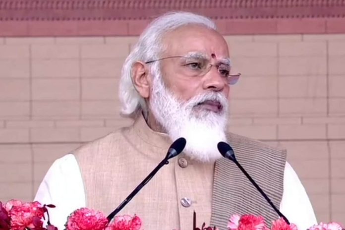 PM Modi Lays Foundation Stone for World's Largest Renewable Energy Park, Know Why Kutch Was Chosen for This Project