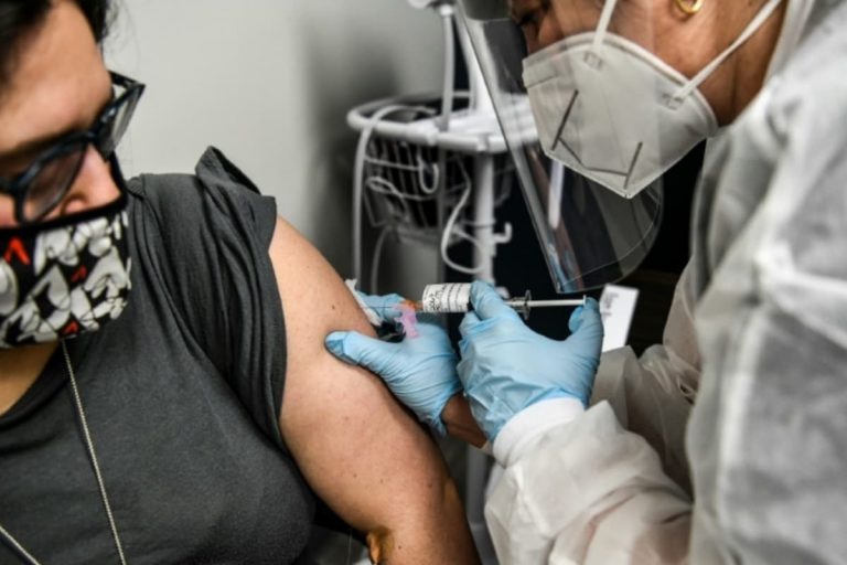 As India Braces for Covid-19 Inoculation, TN With Smaller Population to Get More Doses than UP, MP