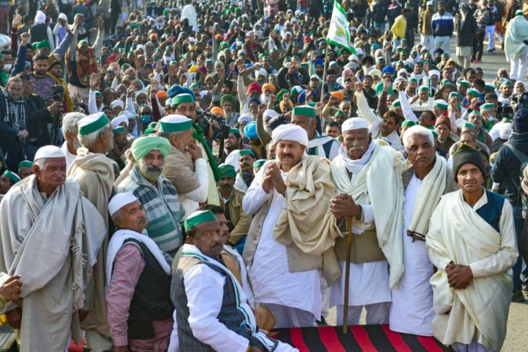 News18 Afternoon Digest: Kerala May Pass Resolution Against Farm Bills, Nations Sound Alarm Against UK Covid Strain and Other Top Stories