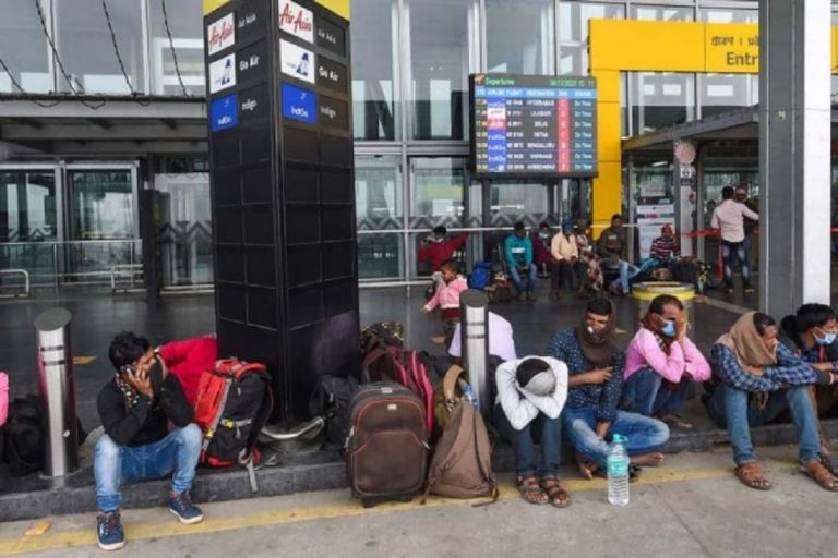 Two Passengers from London Test Positive at Kolkata Airport, Swab Samples to Examine New Virus Strain