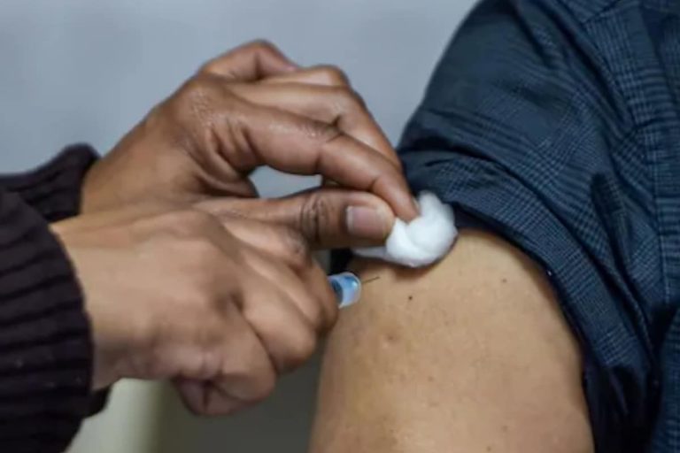 Telangana Govt Mulls Counselling for Healthcare Workers on Covid-19 Vaccine