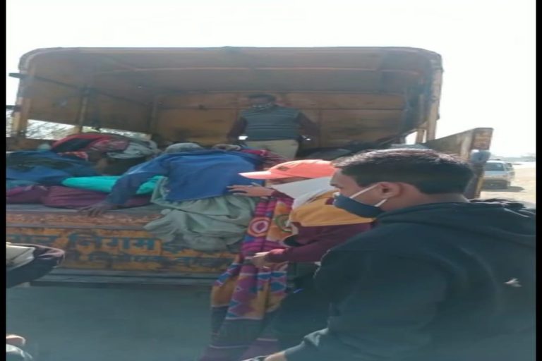 Outrage as Viral Video Shows Indore Civic Staff ‘Dumping’ Homeless Elderly People at City Outskirts