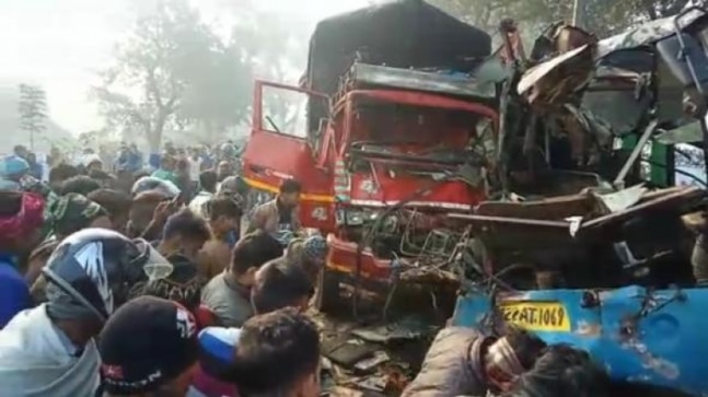 10 killed, over 25 injured in road accident on Agra-Moradabad Highway; UP CM announces ex gratia