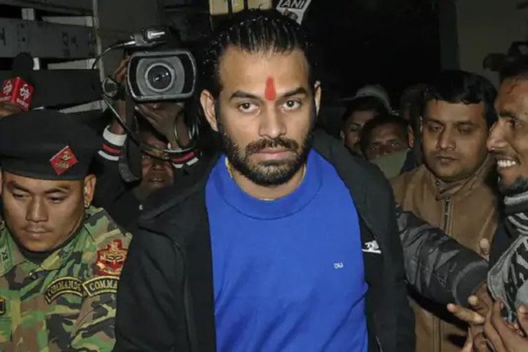 RJD Leader Tej Pratap Bombards President Kovind with Postcards Seeking Lalu Yadav’s Release