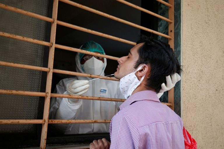 UP Govt Orders Rapid Antigen Tests for People Flying From Maharashtra and Kerala