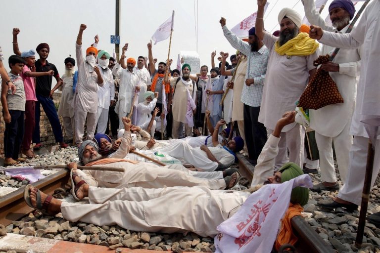 Karnataka Farmers Organisation To Stage A Rail Roko On Thursday