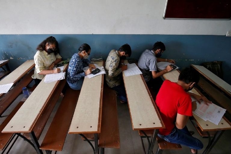 Maharashtra Allows Colleges to Reopen With 50% Attendance from February 15