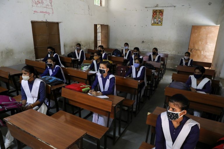 Telangana Schools to Reopen from February 24 for Classes 6 to 8 With Covid-19 Guidelines