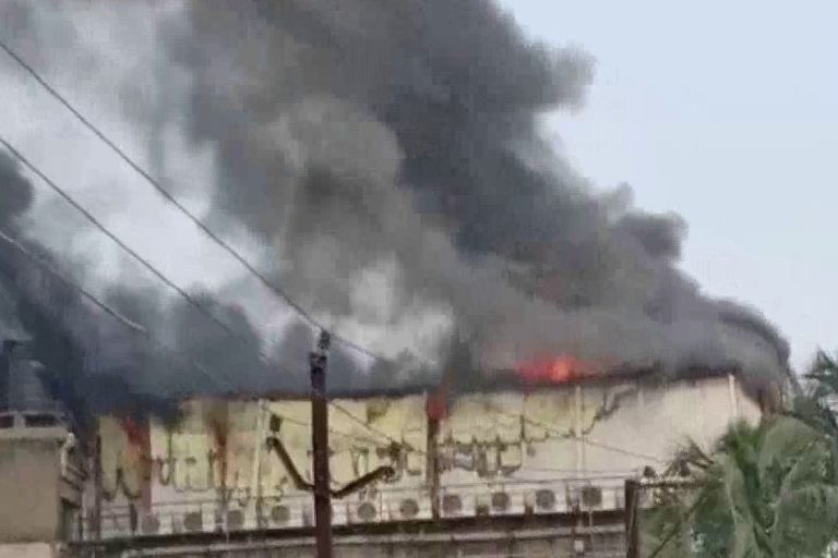 Fire Breaks Out at Private Hospital in Odisha’s Cuttack, None Injured