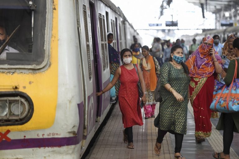 Lockdown May be Imposed if People Don’t Follow Rules in Mumbai, Says Mayor Kishori Pednekar