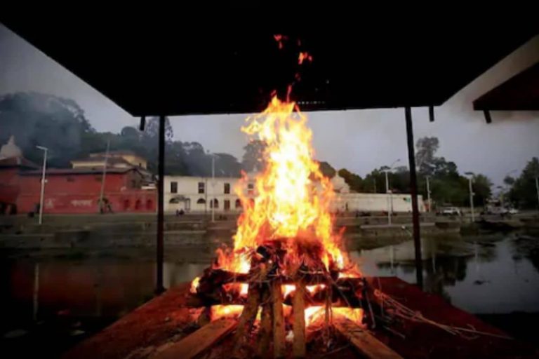 UP Police Seize Half-burnt Bodies of Couple Who Married against Parents’ Wishes from Funeral Pyre