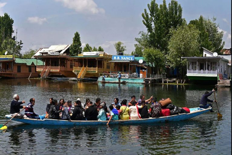 Tourist Arrivals in Jammu & Kashmir Declined Since Revocation of Special Status: Govt Tells Parliament