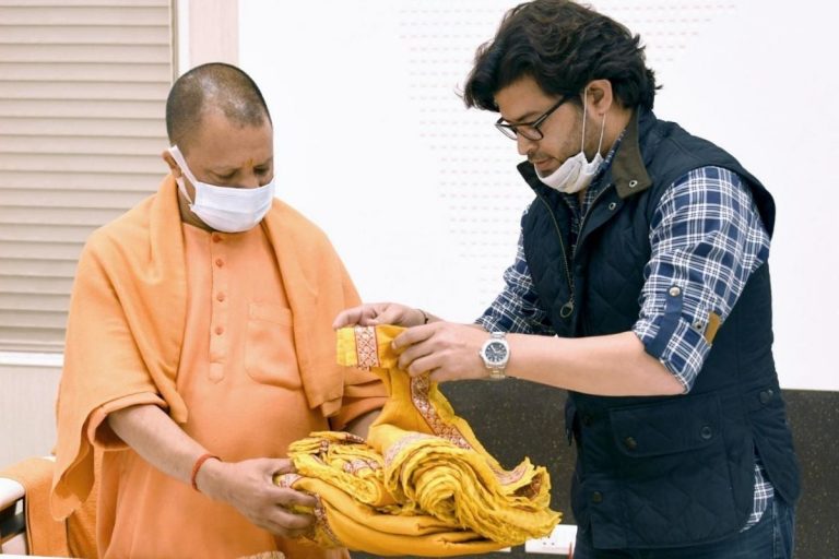 On Vasant Panchami, Ayodhya’s Ram Lalla to Don Designer Khadi-Silk Robes