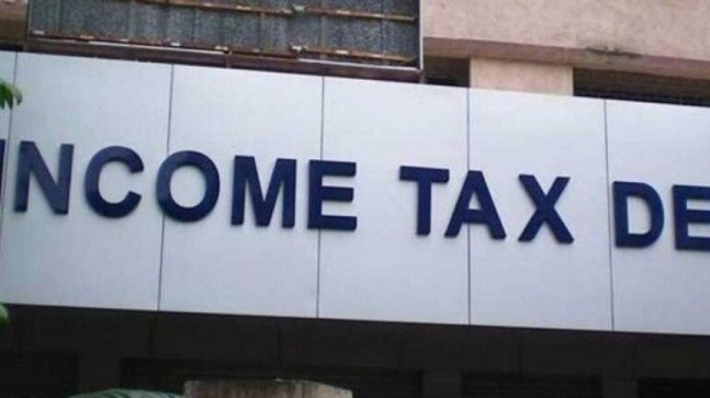 Income Tax officials detect Rs 309-crore black money after raids on Kolkata firm