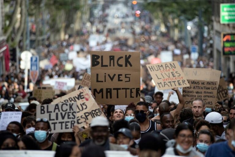 Trial to Begin for US Policeman Charged with Murder of George Floyd