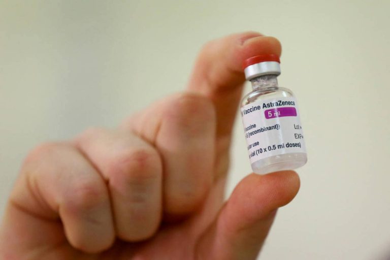 Pfizer, Oxford Vaccines Reduce Severe Covid-19 in Elderly, Study Finds