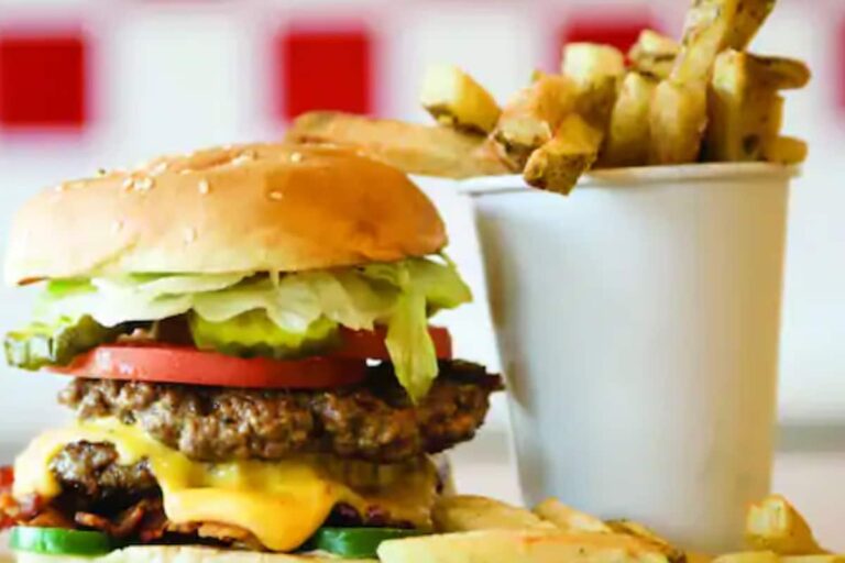 Chandigarh Restaurants, Hotels to Operate at 50% Capacity as Covid Cases Surge