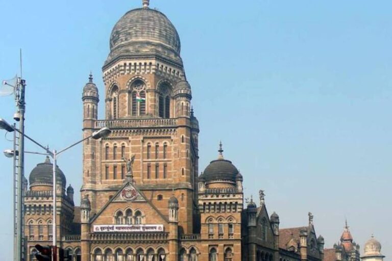 ‘Rules Apply to All Alike’: Mumbai Civic Body Files FIR Against Bollywood Actor for Flouting Covid-19 Norms