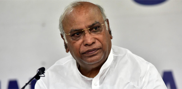 ‘Govt in Delhi Means Lt Governor’: Bedlam in Rajya Sabha as Oppn Parties Condemn ‘Unconstitutional’ Legislation