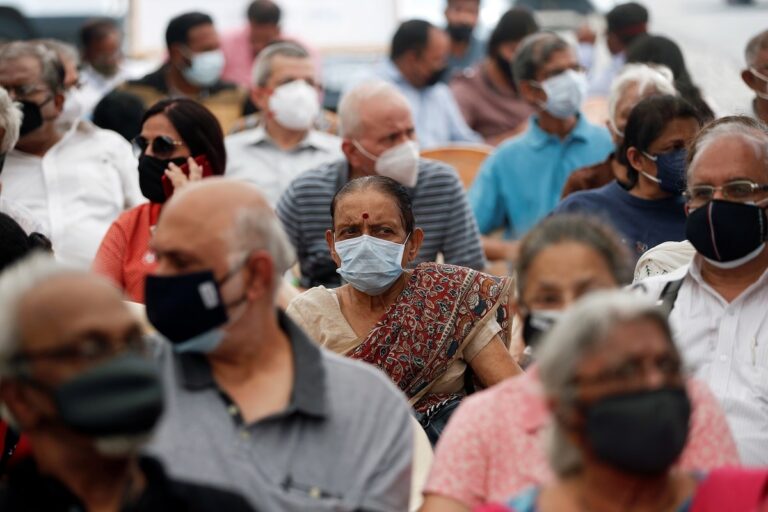 Maha Covid-19 Crisis in 10 Points: Lockdown in Nagpur, Curbs in Pune, Nanded; 21.25 Lakhs Vaccinated