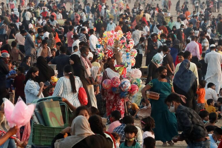 Govt Panel Says Superspreader Events Like Weddings Behind Recent Coronavirus Surge, National Covid Task Force Warns Country in Midst of Second Wave