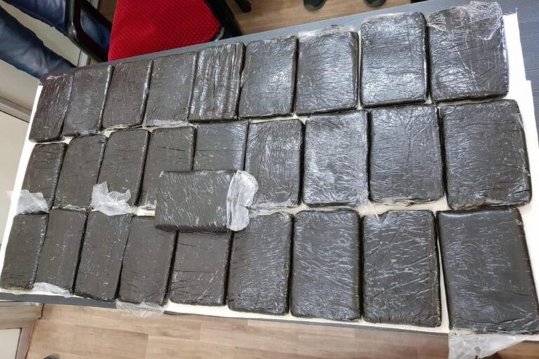 Mumbai’s Anti-narcotics Cell Arrests Nepalese Citizen with Charas Worth Rs 2.80 Crore
