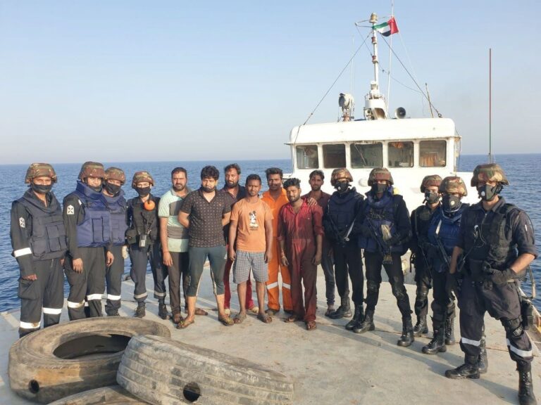 INS Talwar Comes to Aid of ‘Seasick’ Indian Cargo Ship near Gulf of Oman
