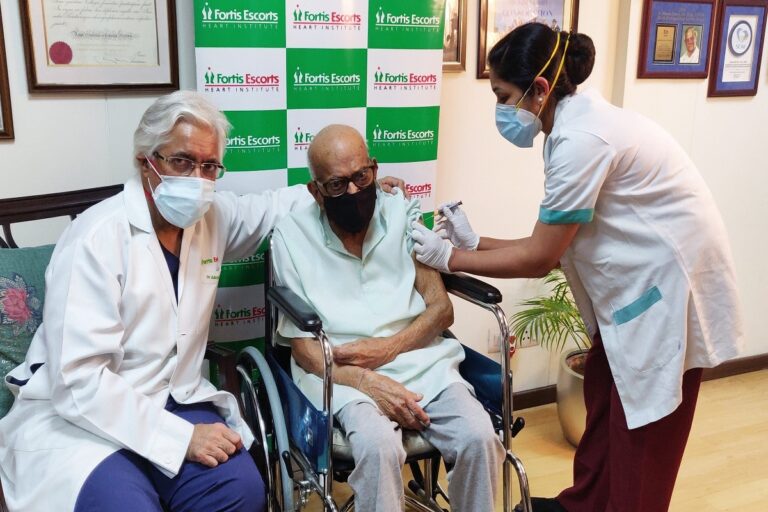 Covid-19 Trajectory Rising in 8 States as India Records Over 40k New Cases, Fresh Surge Highest in 111 Days