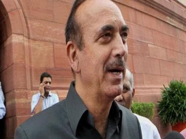 J&K Congress workers burn effigy of Ghulam Nabi Azad for praising Modi, demand his expulsion