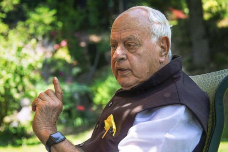 Former J&K CM Farooq Abdullah, Who Recently Tested Covid-19 Positive, Hospitalised for Better Care
