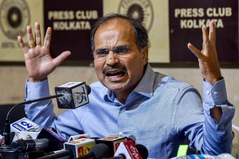 News18 Evening Digest: Campaign Mood Suggests Cong Shying Away from Bengal Fight, Class 1-8 Students to be Promoted in Maha Without Exams & Other Top Stories