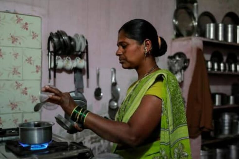 Will House Helps Work During Lockdown-like Curbs? Mumbai’s Biggest Concern, BMC’s Detailed Answer