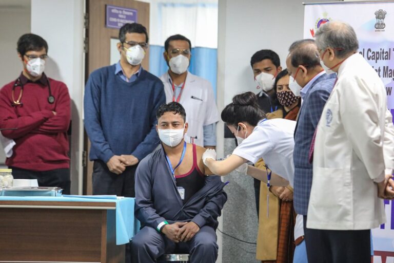 Those Below 45 May Have to Wait, Shortage of Vaccines May Delay Roll out of 3rd Phase in Delhi