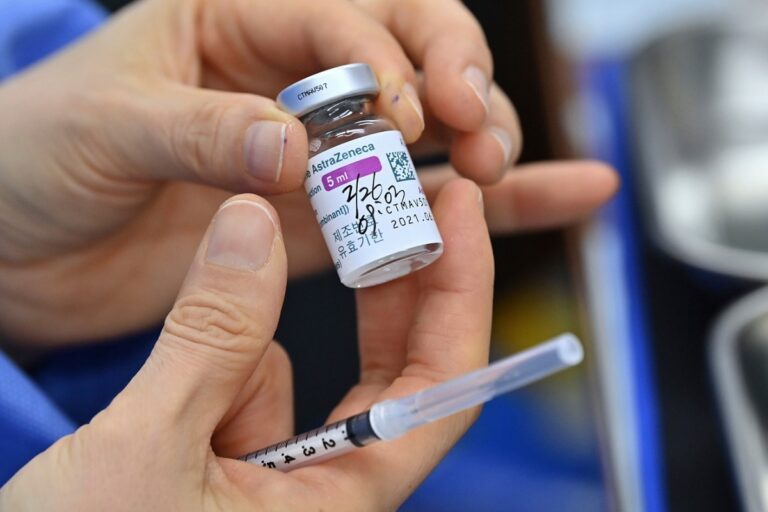 Registration of All Adults for Covid-19 Vaccination Begins on April 28, Clarifies Govt