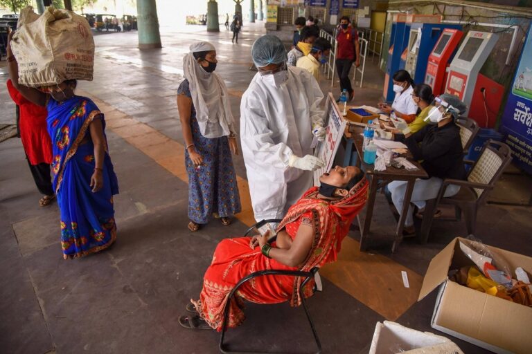 Maha Govt Issues SOPs, Building With Over 5 Covid-19 Patients to be Declared as Micro Containment Zone