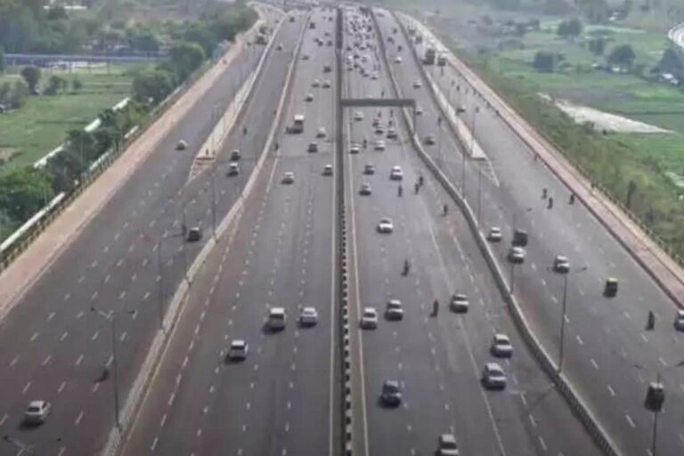 It’s Now Possible to Travel from Delhi to Meerut in 45 Mins, Thanks to the Expressway Opening Today