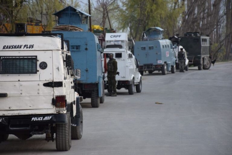 3 Militants Killed in Encounter with Security Forces in Kakapora Area of J&K’s Pulwama District