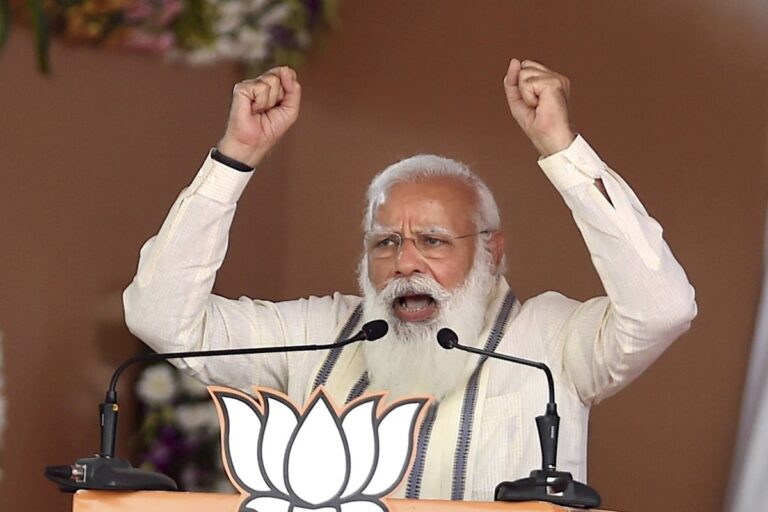 PM Modi Had a Special Request for Voters on Super Tuesday. Here’s How Many Languages He Tweeted in