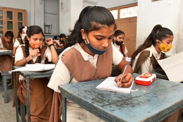 No Holding Back Exams Due to Covid-19, Academic Activity to be Conducted Per Schedule: K’taka Deputy CM