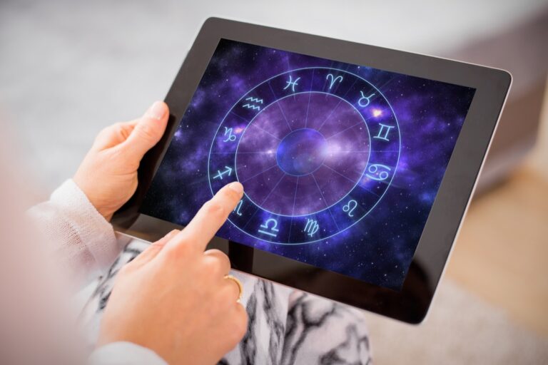 Horoscope Today, 15 April 2021: Check Astrological Prediction for Aries, Tauras, Gemini, Cancer, Leo and Virgo