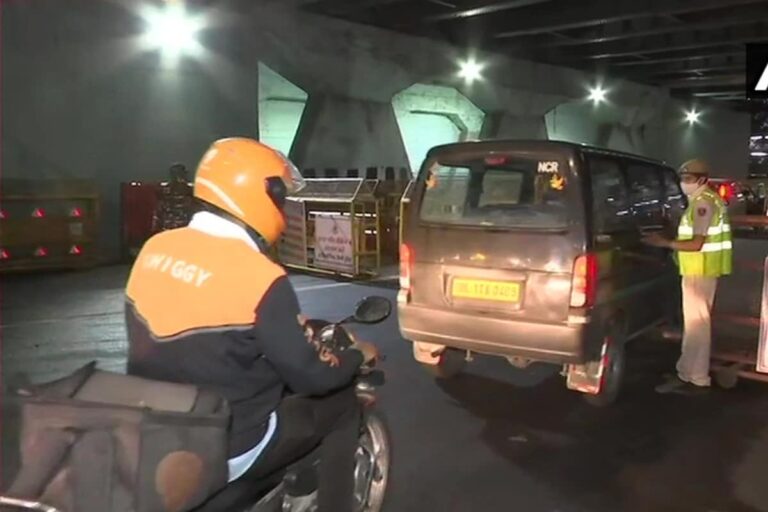 Delhi Weekend Curfew: e-Pass Being Issued for Essential Services, Emergencies; All You Need to Know