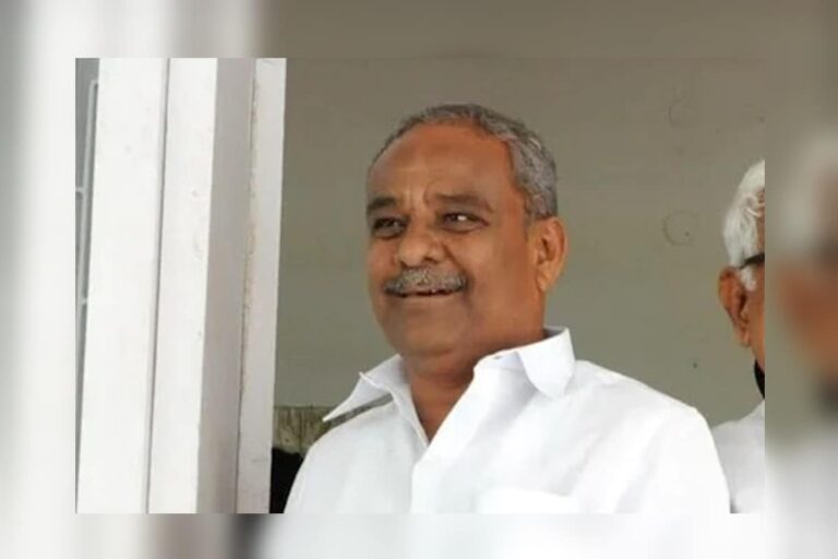 Karnataka Farmers Asks ‘How Do We Survive With Lowered PDS’, Food Minister Says ‘Better You Die’